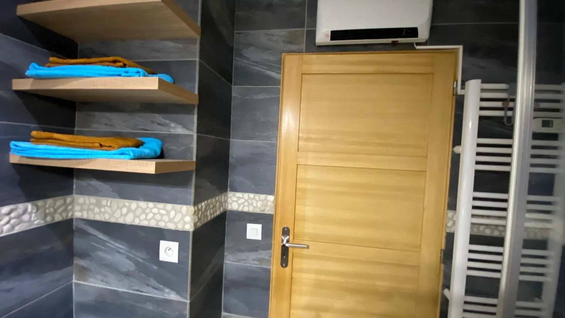 Appartement Lumineux Et Climatise, Face Au Parc Prive Et A 10 Mins De La Plage Cagnes-sur-Mer France