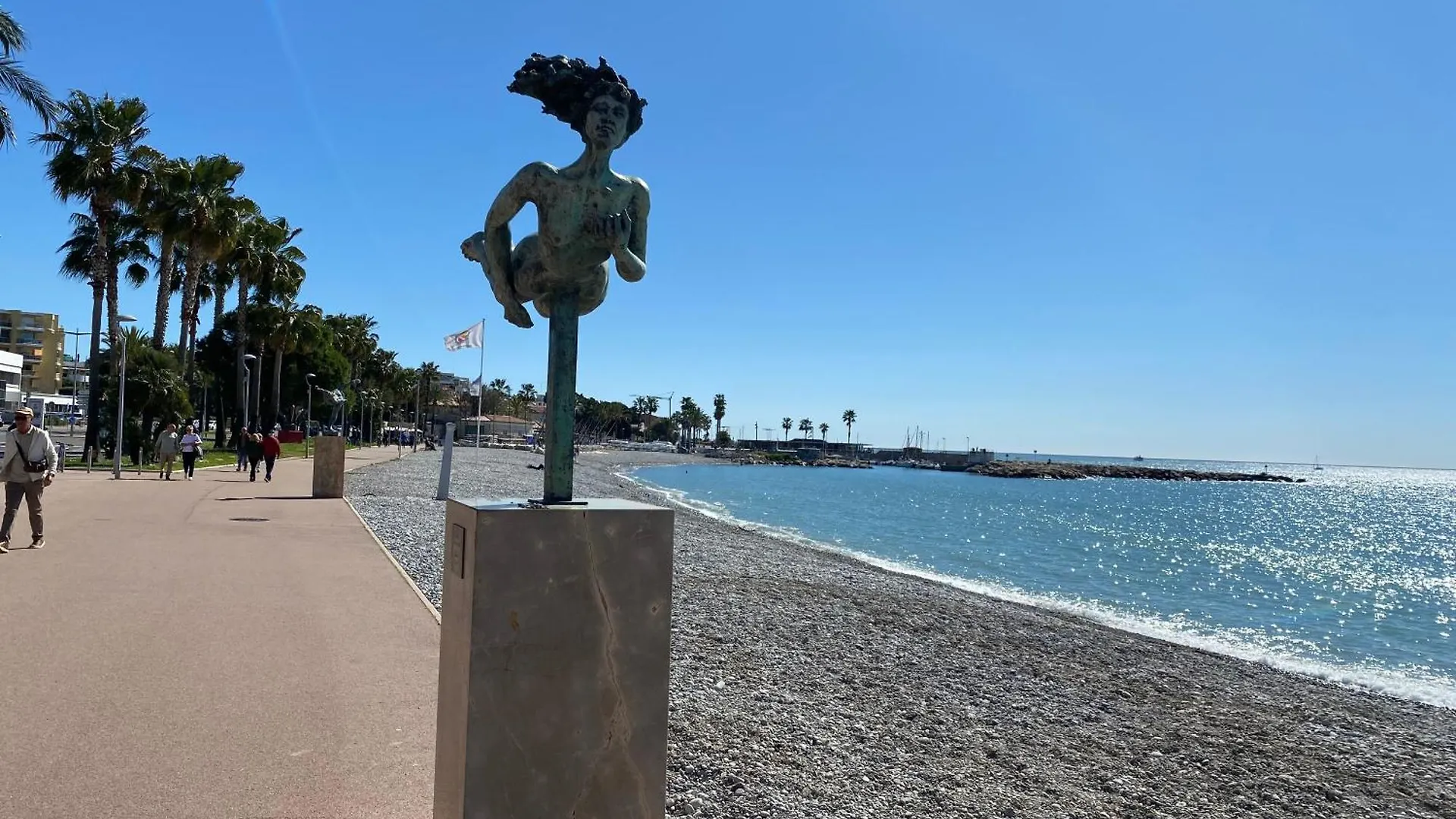 Appartement Lumineux Et Climatise, Face Au Parc Prive Et A 10 Mins De La Plage Cagnes-sur-Mer Appartamento