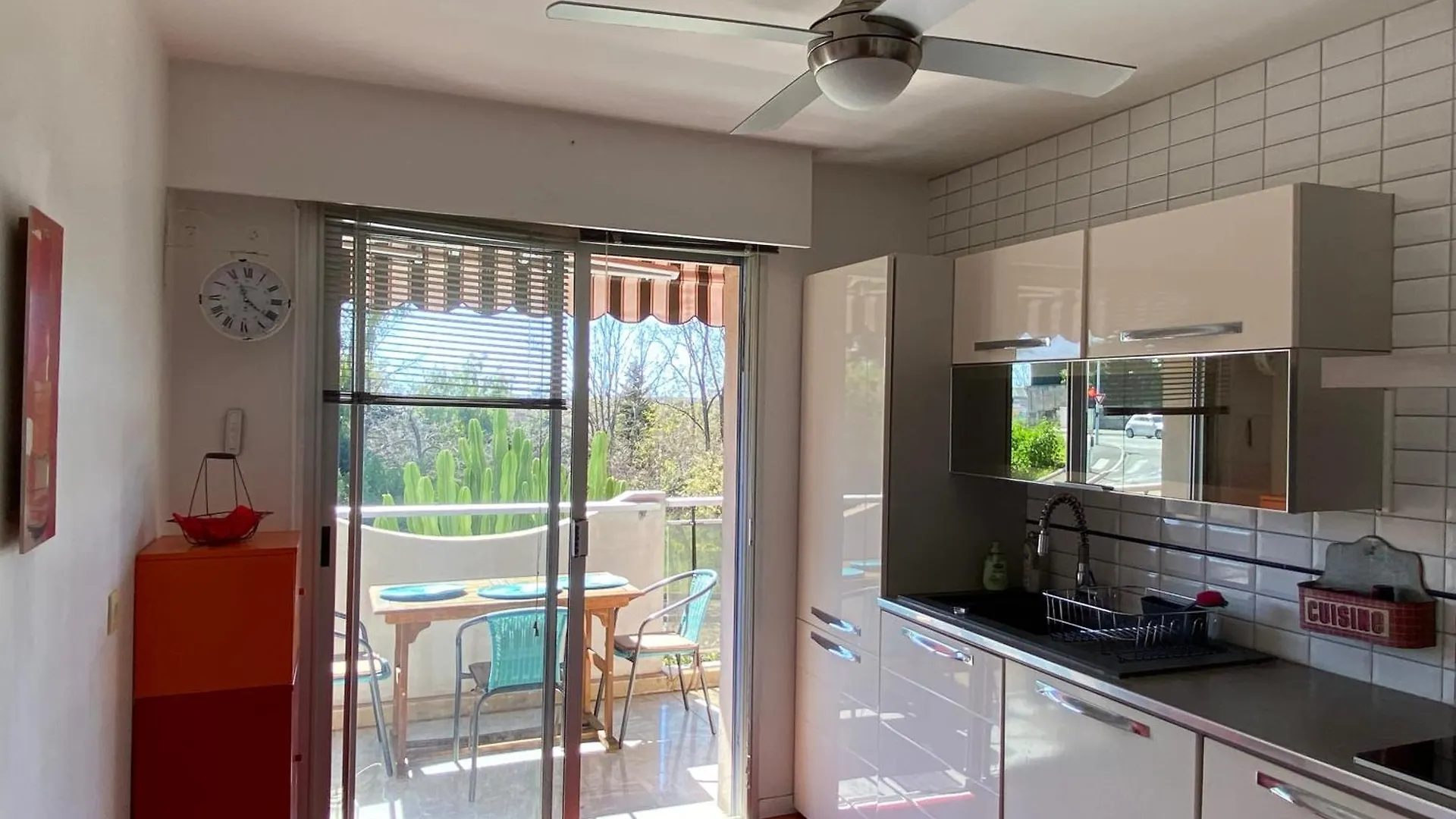 Appartement Lumineux Et Climatise, Face Au Parc Prive Et A 10 Mins De La Plage Cagnes-sur-Mer Appartamento